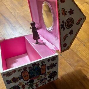 Vintage 70s RARE Laurel Gingerbread Music Box with Mirror and Gingerbread Girl